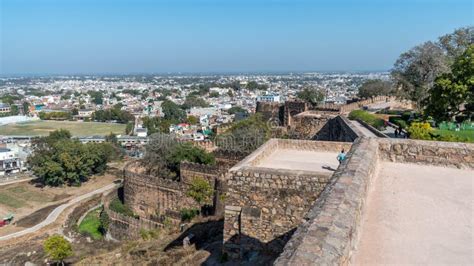 Jhansi Fort Or Jhansi Ka Kila Uttar Pradesh India Editorial Photo Image Of Adventure