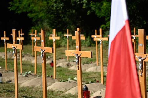 Pamiętamy o ofiarach Fortu III w Pomiechówku