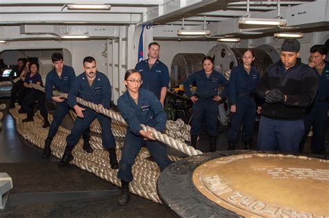 DVIDS Images USS Ronald Reagan CVN 76 Returns To Yokosuka Japan