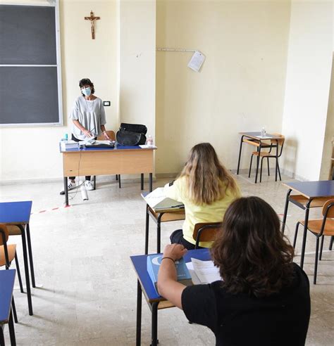 Liceo Musicale La Rivolta Dei Genitori