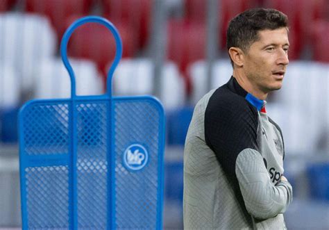 Lewandowski wraca na stare śmieci upday Polska