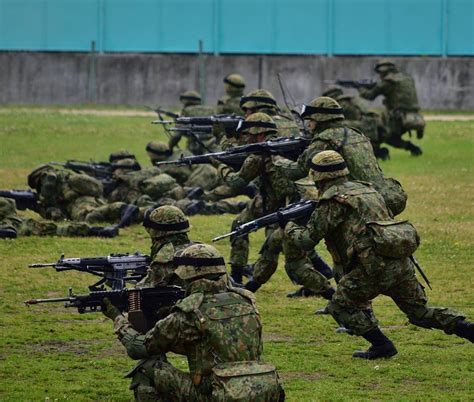 勤務歴15年以上の元自が自衛隊の職種を【徹底解説！】～普通科～ 陸自ナビゲーター