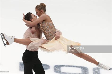 Alexandra Stepanova And Ivan Bukin Perform Free Dance At The Russian