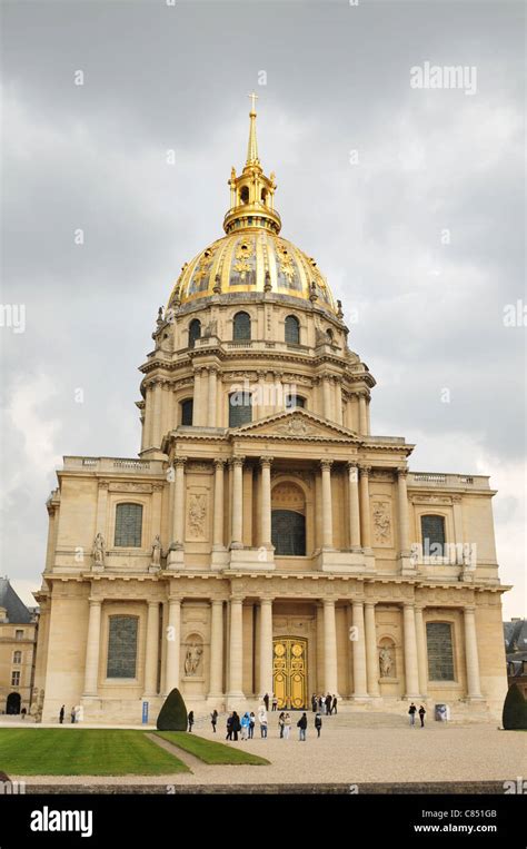 Les Invalides Dome Stock Photo - Alamy