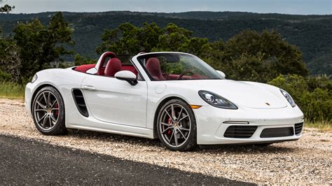 Review: 2017 Porsche 718 Boxster S