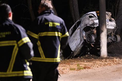 Solinski Maloljetnici Kojima Se Automobil Zapalio Nakon Sudara Nisu