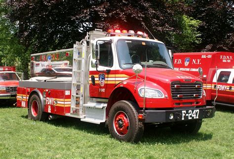 Fdny Foam Tanker 247 A Photo On Flickriver