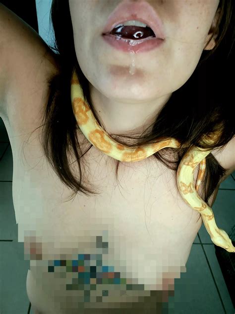 I Love Mixing Fetishes Nudes Gag Spit NUDE PICS ORG