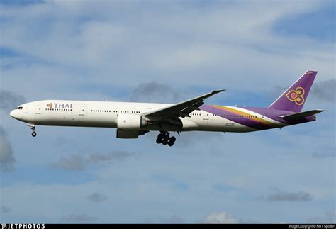 HS TKP Boeing 777 3ALER Thai Airways International NRT Spotter