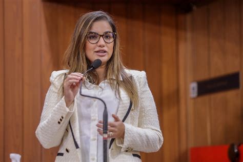 De olho em 2024 Bárbara Soares cobra soluções para o transporte