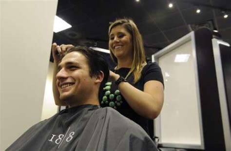 18 8 Fine Mens Salon Opens In Schaumburg