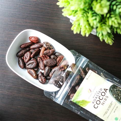 Jual Organic Whole Roasted Cocoa Nibs Super Food 50gr Di Lapak Minang