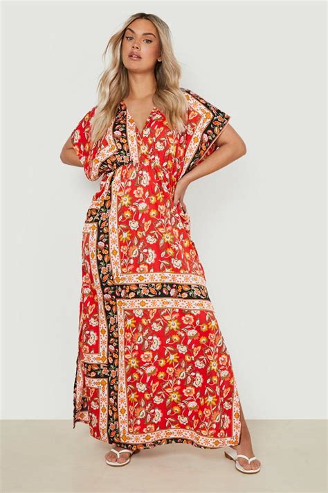 Plus Contrast Paisley Angel Sleeve Maxi Dress Boohoo Uk