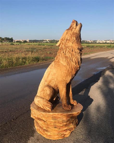 Lobo Javier Gisbert Woodcarver