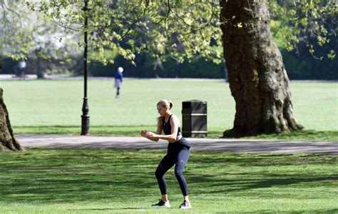 Arabella Chi - Workout candids in the park in London-06 | GotCeleb