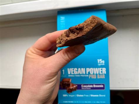 Best Protein Bars For Muscle Gain Expert Tested Garage Gym