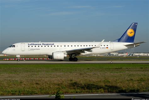 D AECC Lufthansa Regional Embraer ERJ 190LR ERJ 190 100 LR Photo By