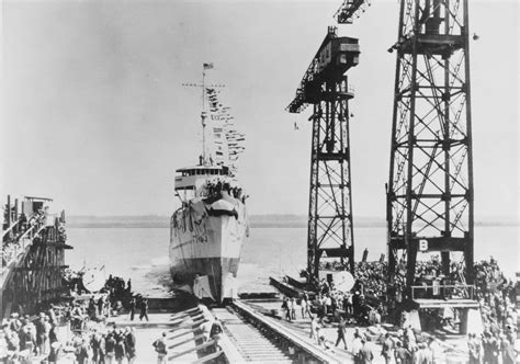 USS Sterett (DD-407) being launched, 1938