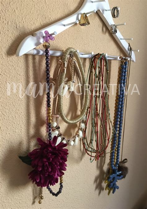 Como hacer un cuelga collares Mamá Creativa DiY