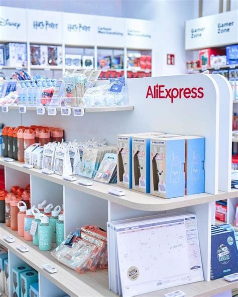 Aliexpress Abre Una Nueva Tienda En Tarragona Marr N Y Blanco