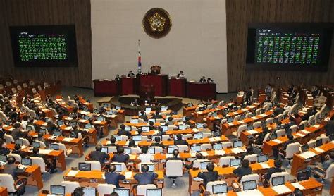 국회 정보위 오늘 전체회의국정원 해킹 프로그램 구입 등 쟁점