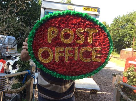 Traveller Gypsy Funeral Flowers Funeral Tributes Telephone Box