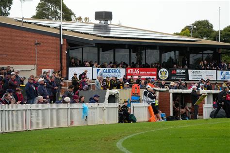 Sanfl Rd Glenelg Vs Norwood Crowd Photos Flickr