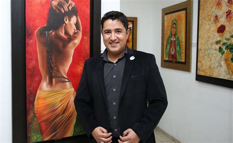 Guillermo Garc A Celebra A Os En La Pintura Chic Magazine