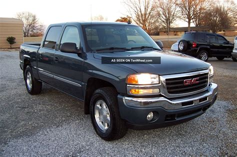 2006 Gmc Sierra 1500 Slt Crew Cab Pickup 4 Door 5 3l 4x4