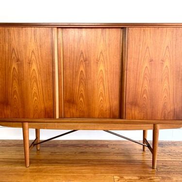 Danish Mid Century Modern Teak Oak Borge Mogensen Style High