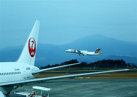 ボンバルディアのプロペラ機 旅プラスの日記