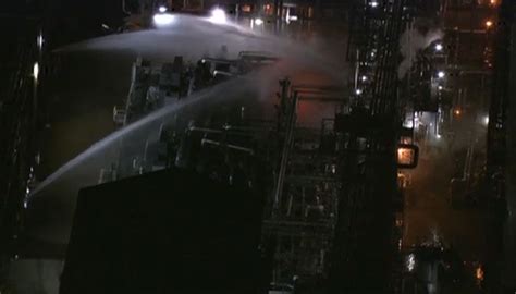 BP refinery explosion in Indiana shakes surrounding area -- Society's ...