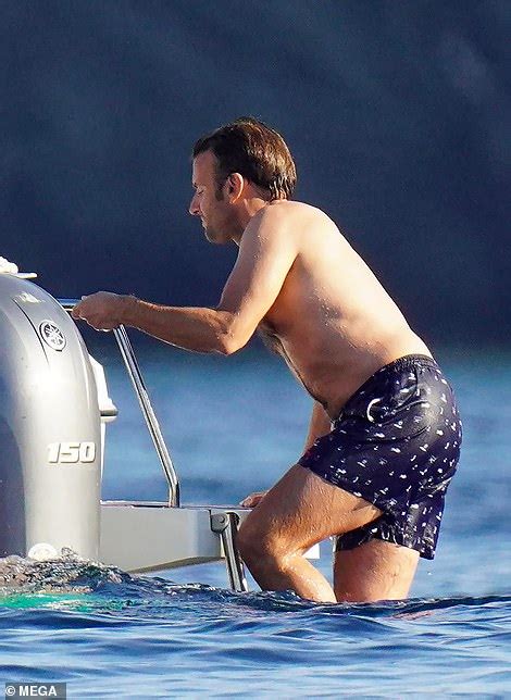 Emmanuel Macron And His Wife Brigitte Take A Break In The Cote D Azur