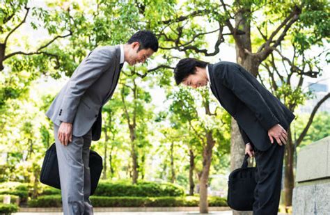 Three Types Of Bowing In Japanese Culture