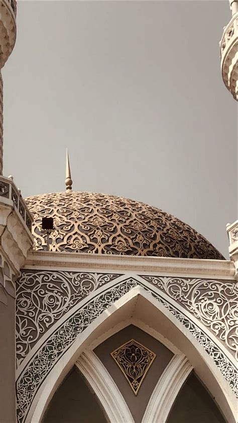 Islamic Architecture: Intricate Building with Dome