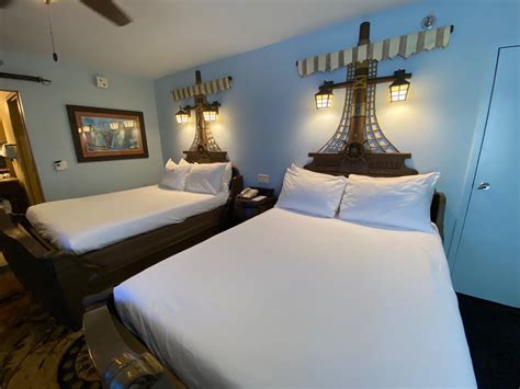 Themed rooms at Disney World (including Lion King, Little Mermaid ...