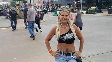 Highway Vixen Live From Main St Last Saturday Sturgis Youtube