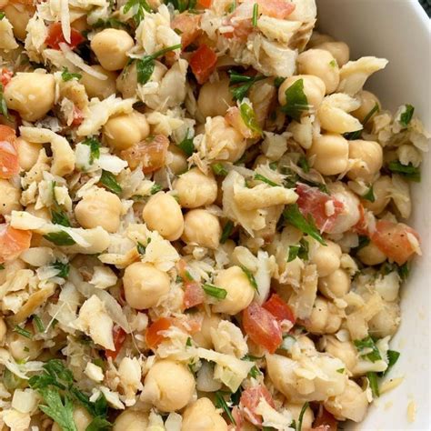 Salada De Gr O De Bico Bacalhau