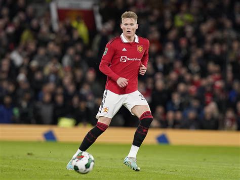 Report West Ham Make Bid For Manchester United Midfielder Scott