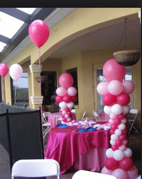 Pool Party Table Decor Balloons