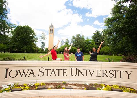 Iowa State University: Fees, Reviews, Rankings, Courses & Contact info