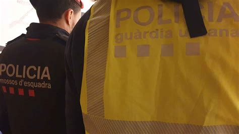 Dos Okupas Detenidos Por Traficar Con Coca Na En Un Piso De L Hospitalet