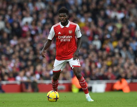 Darren Bent Claims Thomas Partey Is Now Arsenal S Most Important Player