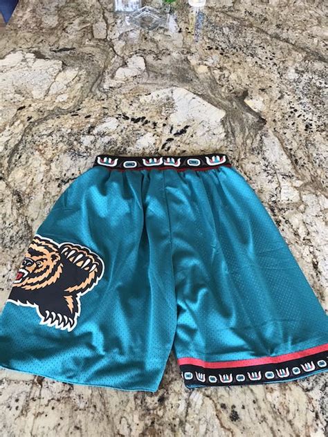 Adidas Memphis Grizzlies Vintage Shorts Size Medium Grailed