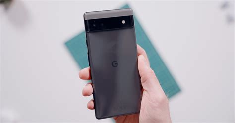 La fiche technique du Google Pixel 7a montre déjà le bout de son nez