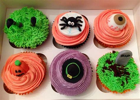 Halloween Cupcakes Decorated Cake By Caron Eveleigh CakesDecor