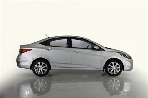 2011 Hyundai Solaris - Picture 42717