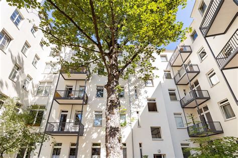 Mit Garten und Terrasse in Kreuzberg schöne vermietete 3 Zimmer