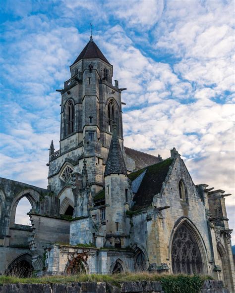 A famous spot in France, abandoned Church of Saint-Étienne-le-Vieux ...