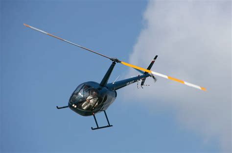 Robinson R44 - Price, Specs, Photo Gallery, History - Aero Corner